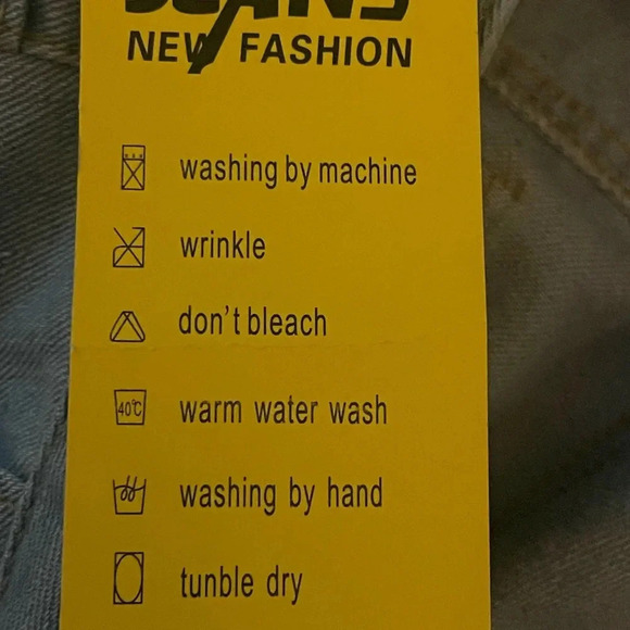 Old Navy Light Blue Straight Leg Jeans - Picture 5 of 5